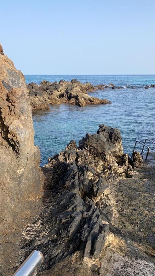 Eterna Primavera, A 40M De La Piscina Natural Punta Mujeres Екстер'єр фото